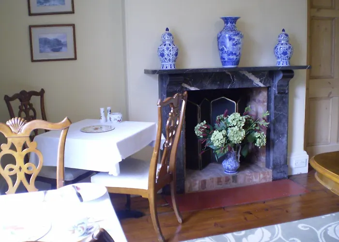 Buckley Farmhouse Bed And Breakfast